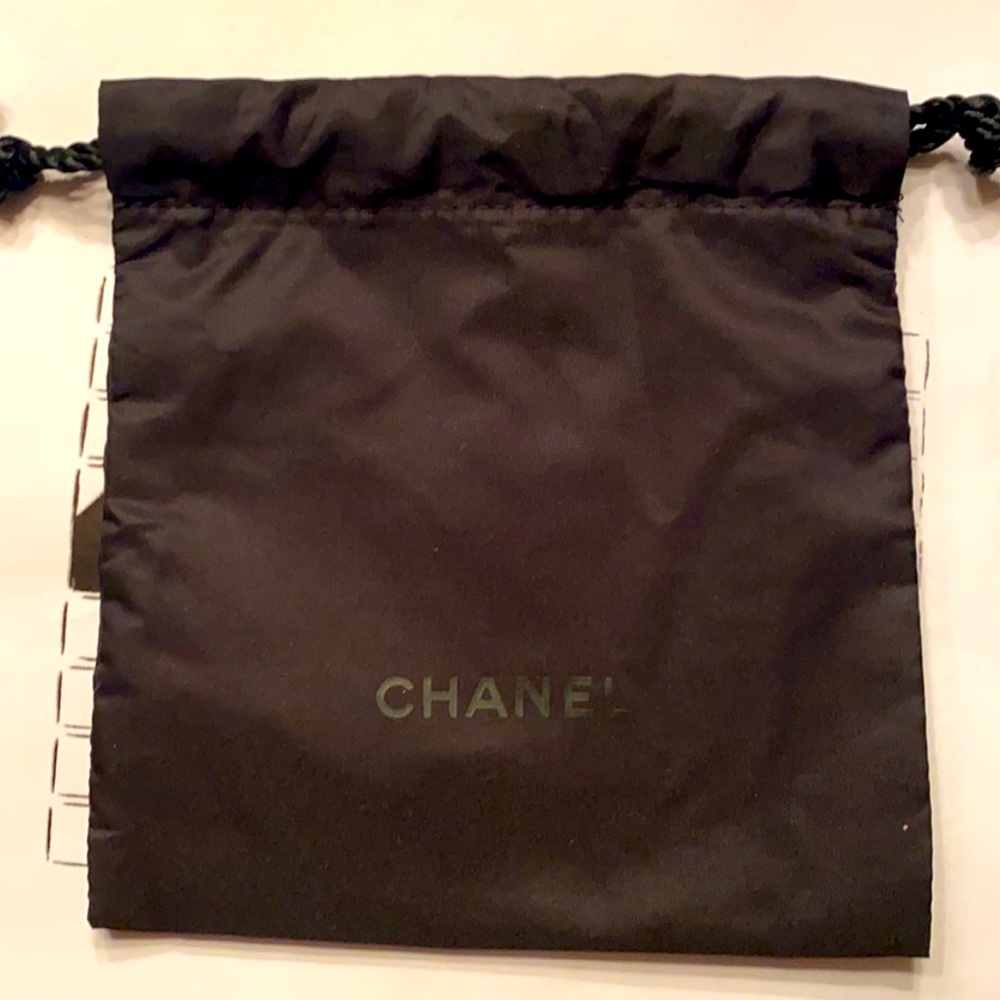 CHANEL  TRAVEL POUCH